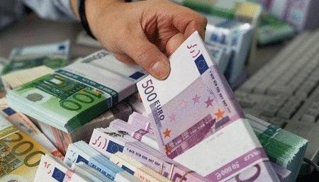 Achat : Offre d'aide de prêt, crédit et emprunt  (Autres dans emploi) - Autres dans emploi neuf et d'occasion - Achat et vente
