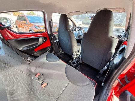 Achat : Toyota aygo 1.0 vvt-i go automatique  (Véhicules automobiles) - Véhicules automobiles neuf et d'occasion - Achat et vente