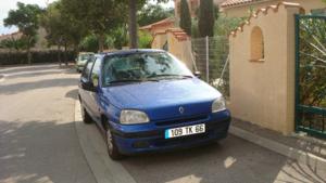 Clio en l'etat <